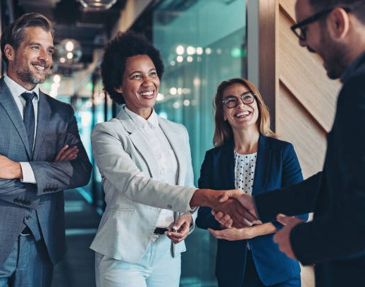 Biometria w firmie — czytniki linii papilarnych a bezpieczeństwo danych i kontrola dostępu