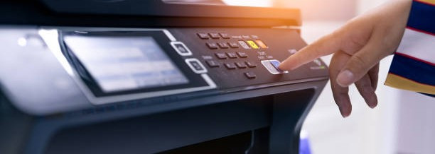 Drukarki etykiet — czy warto inwestować w sprzęt do biura, magazynu, sklepu?