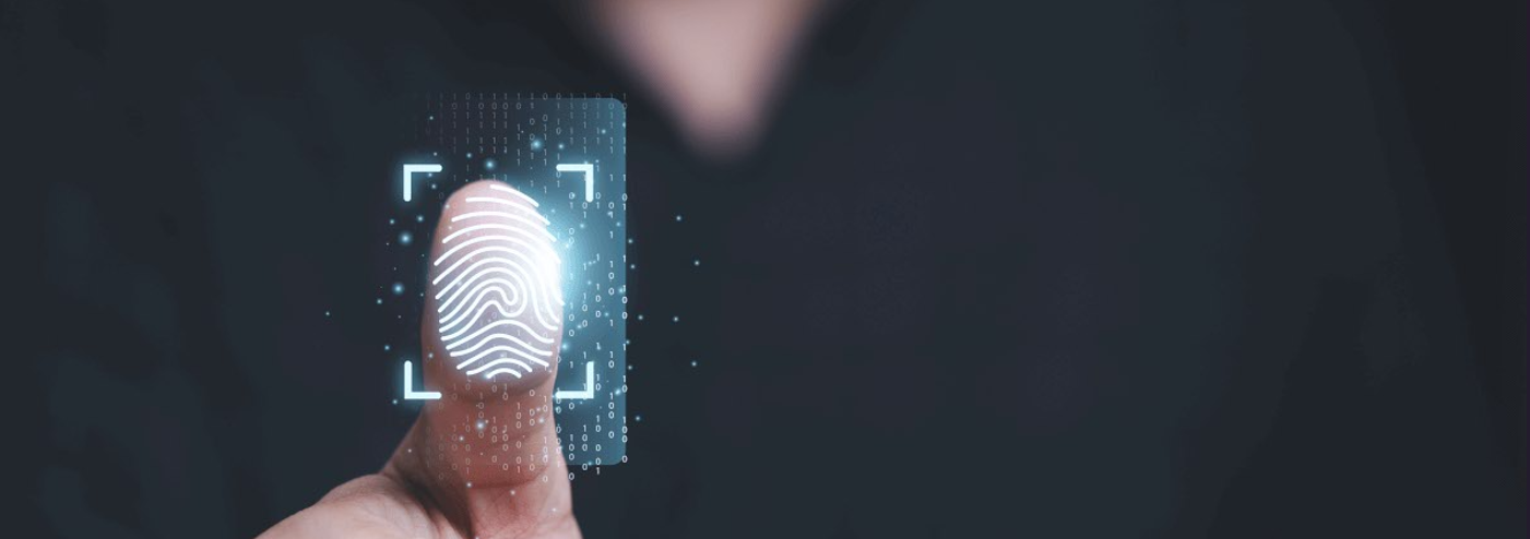 Biometria w firmie — czytniki linii papilarnych a bezpieczeństwo danych i kontrola dostępu